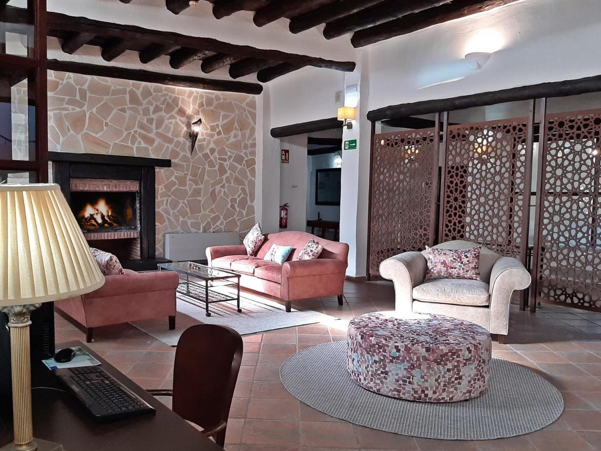 Hotel Apartamento Nueva Alcazaba Busquístar Kültér fotó